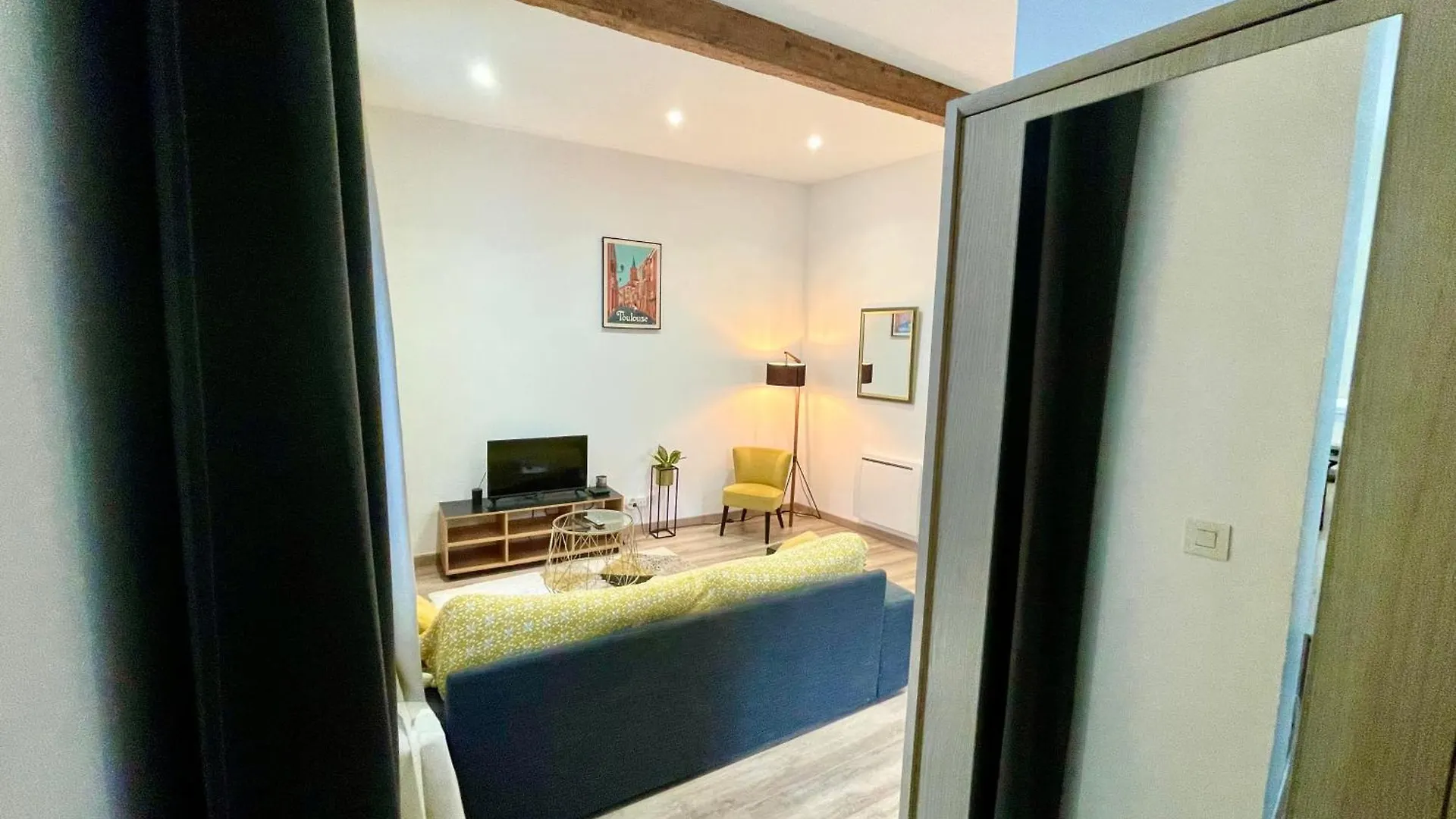 Capitole, Grand T1 Bis, Lumineux, Neuf. Apartment Toulouse 0*,  France